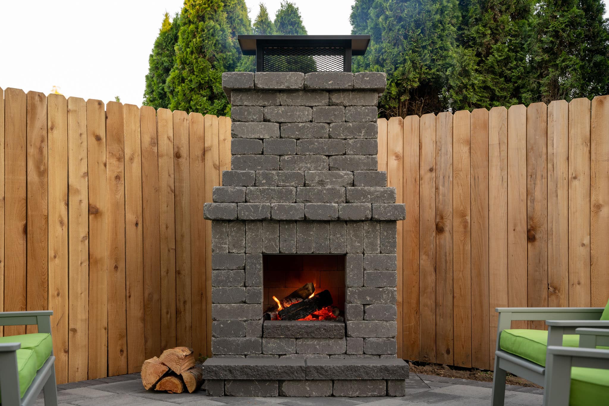 Choosing the Right Firebrick Size for Your Fireplace or Kiln