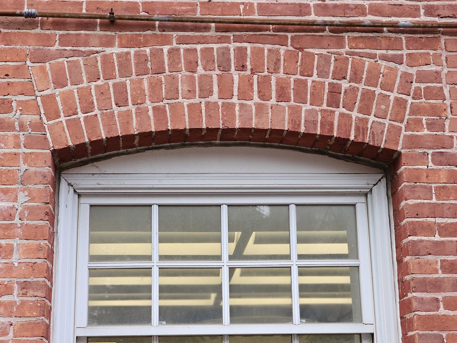 How to Use Brick Details Around Windows for Better Aesthetic and Structural Support