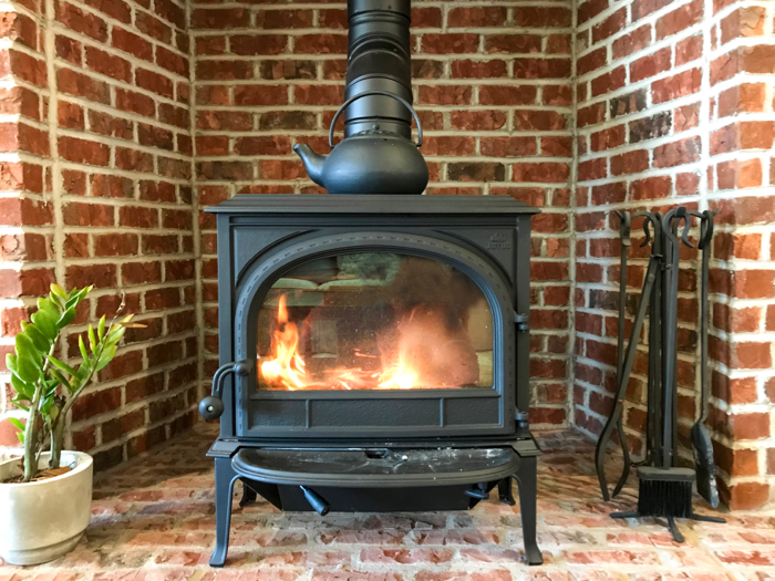 How to Choose the Best Wood Burning Stove Bricks for Your Home