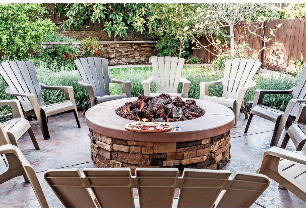 Top Benefits of Using Outdoor Fire Bricks for Building a Fire Pit