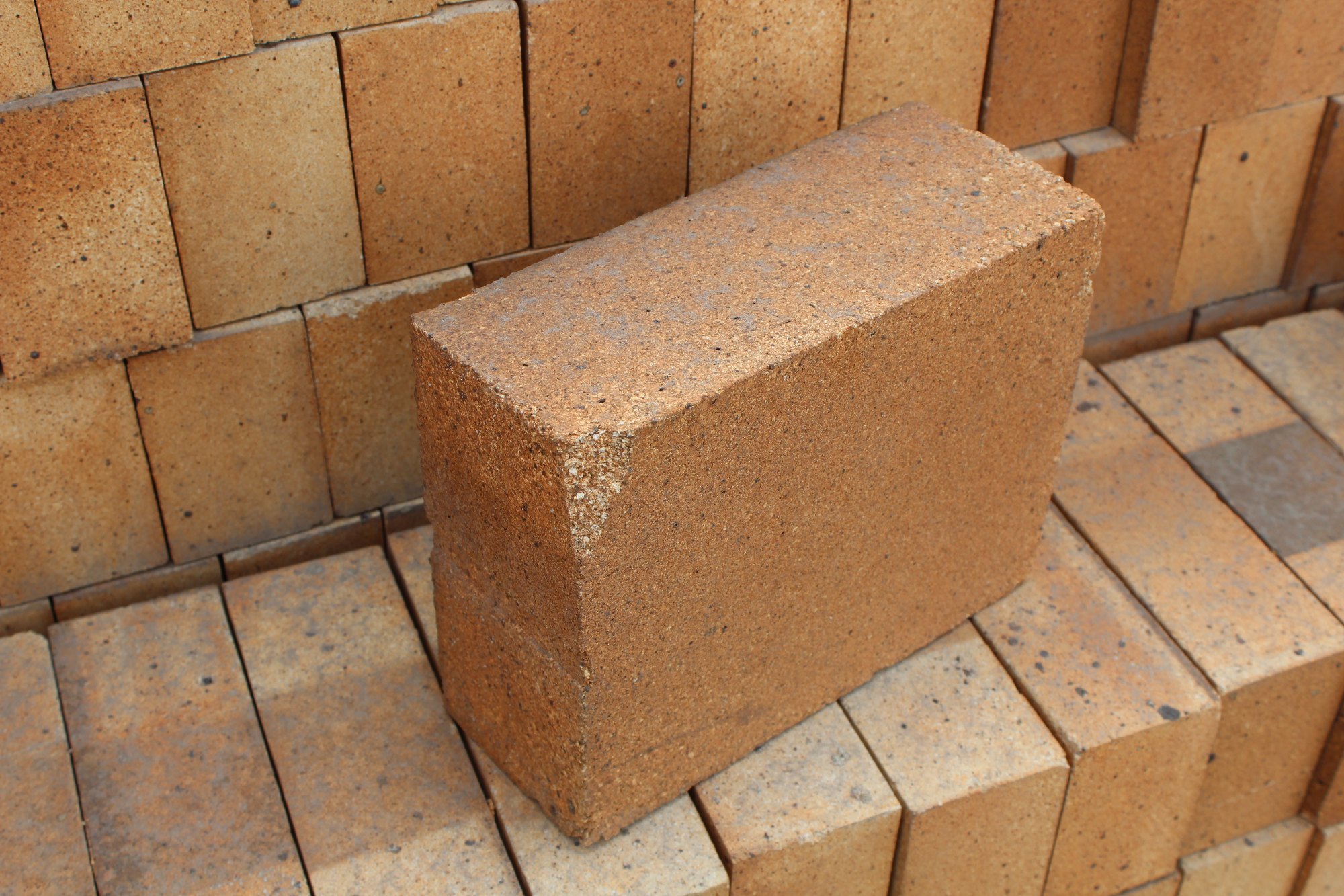 Refractory Brick Mortar: High-Temperature Solutions for Furnace Construction