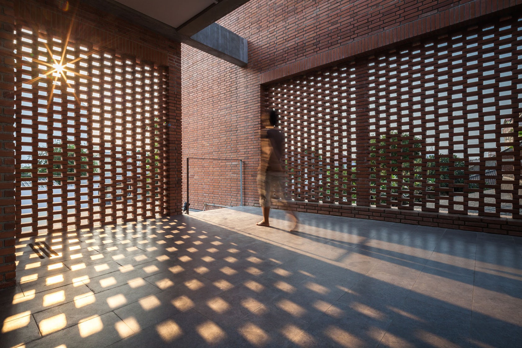 brick screen