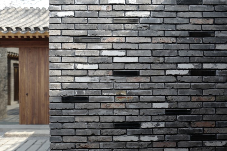 Why Gray and Black Brick is Perfect for Timeless Architecture