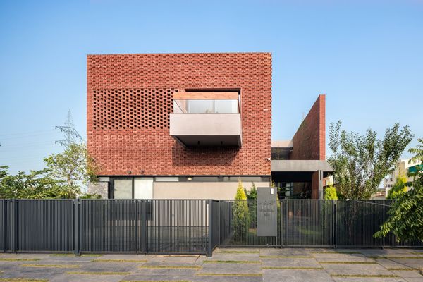 Modern Brick House Designs: Innovative Ideas for Stylish and Sustainable Living