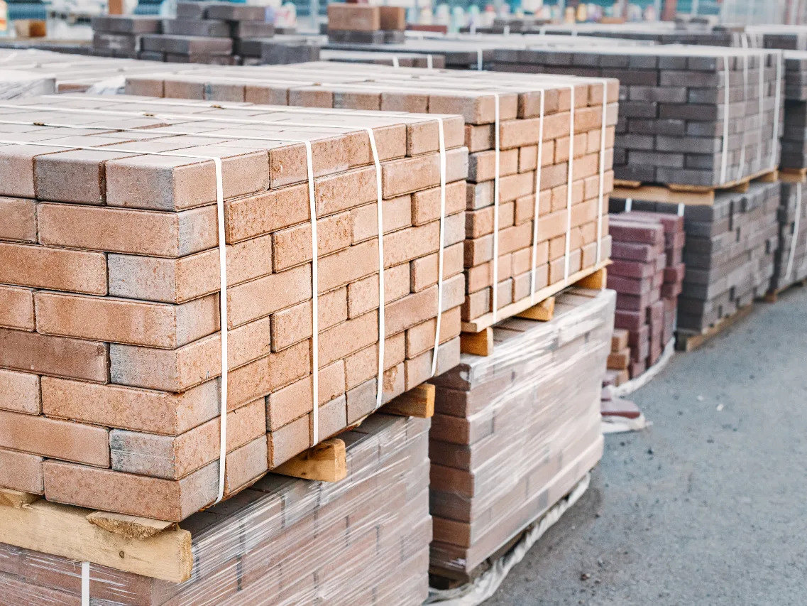 Fire Bricks Manufacturer: What to Know Before Buying