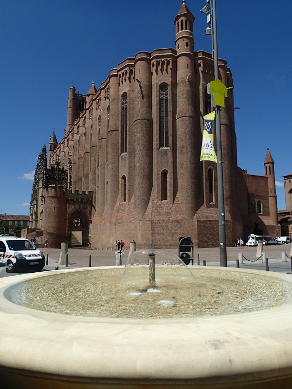 Discover the Largest Brick Structures in the World Today