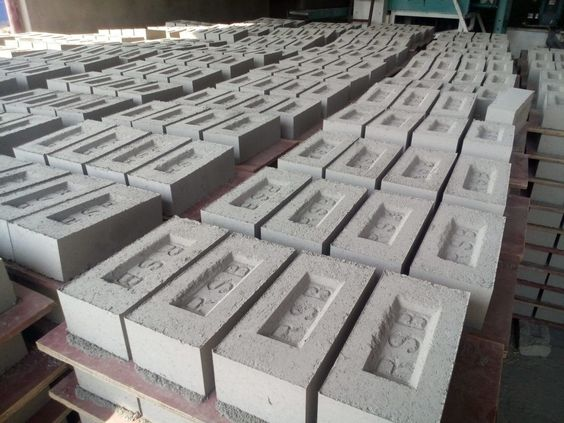 Behold the Worlds Largest Brick: Size and Construction Details