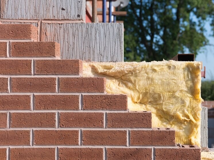 Bricks insulation: Types, benefits, and costs - everything you need to know before starting.