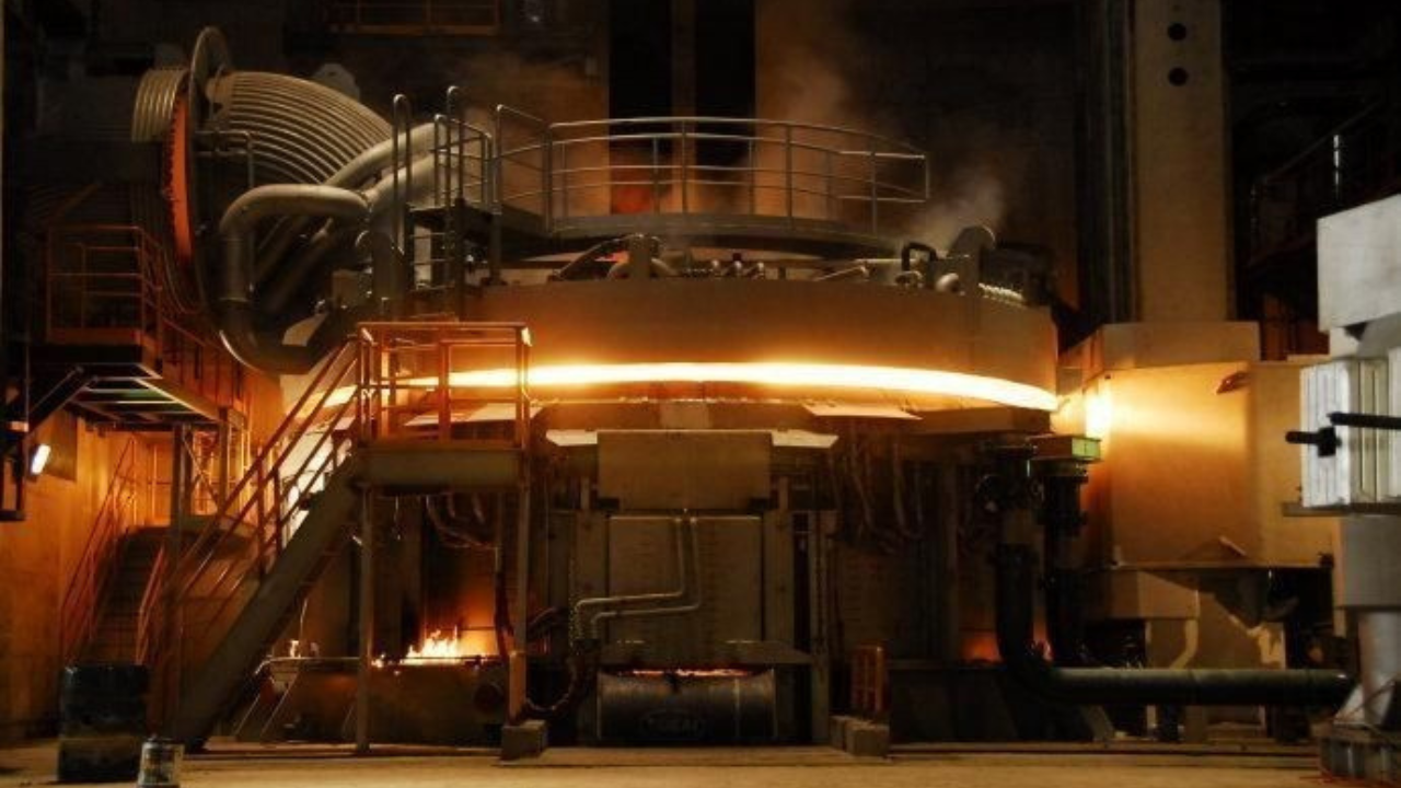 Electric Arc Furnace Electrodes: Your Ultimate Guide to Types, Uses, and Maintenance.