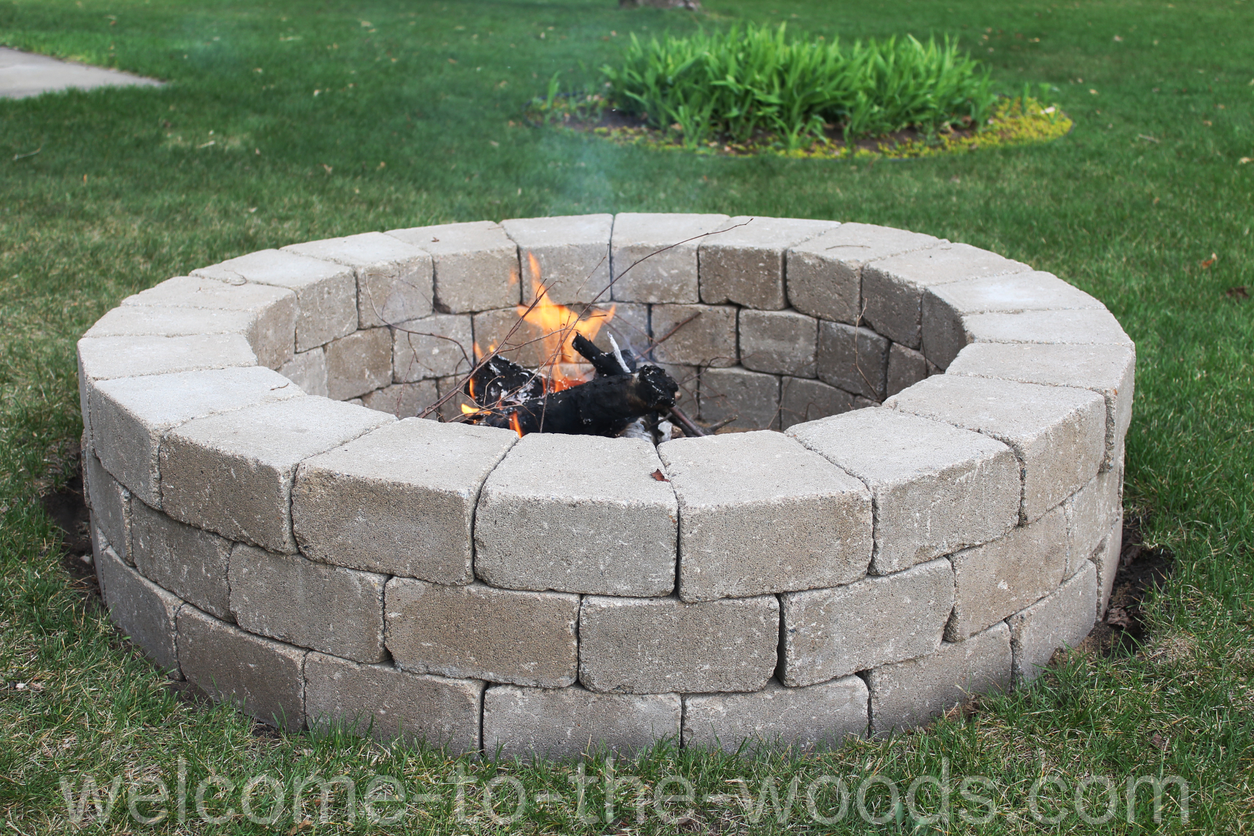 DIY fire pit project? Dont start without knowing about these bricks for a fire pit.