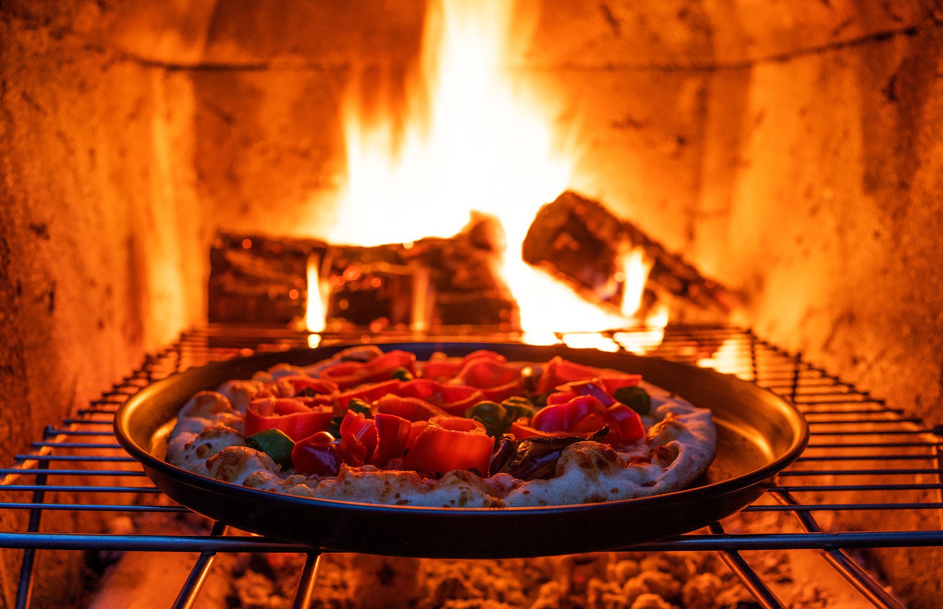 Fire Brick Oven Pizza: The Ultimate Guide to Making Perfect Pizza at Home!