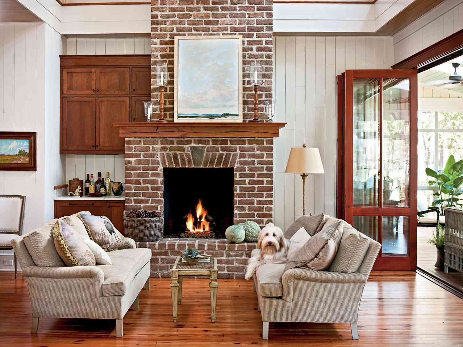 Red Fireplace Brick Styles: Classic Looks for Your Home!