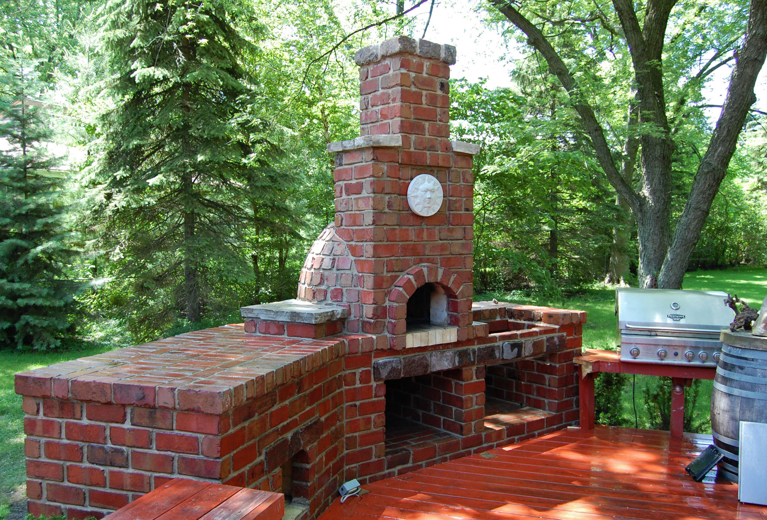 Best Brick Wood Grill? Find Top-Rated Ovens & Smoker!